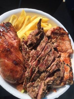 imagem do produto Trio de Churrasco (Contra-filé+Pernil Suíno+Linguiça de Frango)