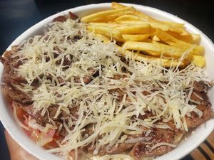 imagem do produto Contra Filé ao Queijo Parmesão