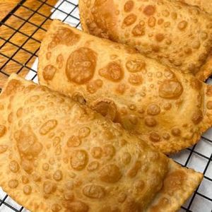 imagem do produto Combo Pague 3 e Leve 4 Pastéis Pequenos