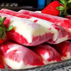 imagem do produto Sacolé de morango 