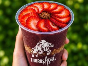 imagem do produto Morango crocante 700ml- Açaí+ Ovomaltine+Leite em pó+Morangos