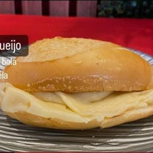 imagem do produto X Burguer Queijo 