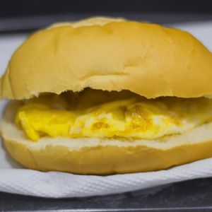 imagem do produto Pão com Ovo e Queijo 