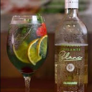 imagem do produto MOSCATEL FRISANTE BLANC