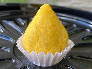 imagem do produto Mini bolinha fígado  ( 4 unidades)