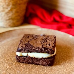 imagem do produto Sandubinha de brownie - Ninho cremoso 