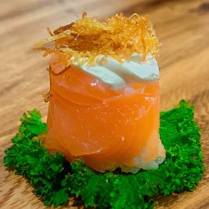 imagem do produto Gunkan salmão (4 peças) 