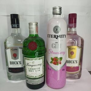 imagem do produto Gin: a essência da sofisticação em cada gole!
 "Descubra o mundo do gin e crie seu coquetel perfeito