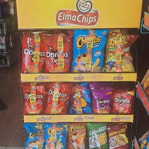 imagem do produto Batatas e salgadinhos Elma  Chips ( Cheetos, doritos, bancozitos, batata rufles, fandangos, cebolitos )