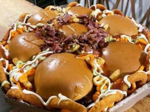 imagem do produto Combo 7 Burguer 1 refrigerantes 2l 