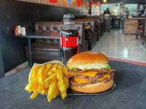 imagem do produto Big Smash Tasty + Coca Zero Pet & Fritas + R$ 18,99 leve outro burger