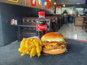 imagem do produto Big Smash Tasty + Coca Pet & Fritas + R$ 18,99 leve outro burger