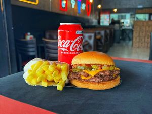 imagem do produto Big Smash Original + lata Coca normal & Fritas + R$ 14,99 leve outro burger