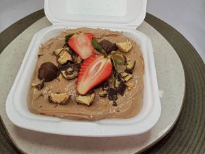 imagem do produto Bolo na Marmita Morango com Sonho de Valsa