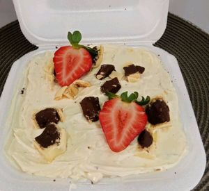 imagem do produto Bolo na marminta Morango com Ouro Branco