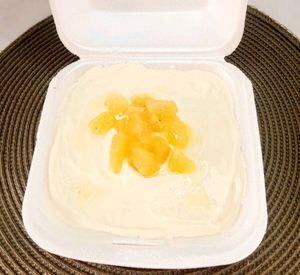 imagem do produto Bolo na Marmita Ninho com Abacaxi