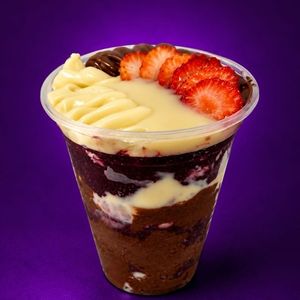 imagem do produto Acai Dois Amores= Acai+Chocolate Branco+Chocolate Ao Leite+ Leite Em Pó+Gotas...