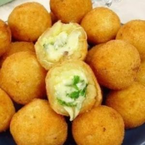 imagem do produto 50*MINI DELÍCIA DE QUEIJO MINAS C/ AZEITONA.