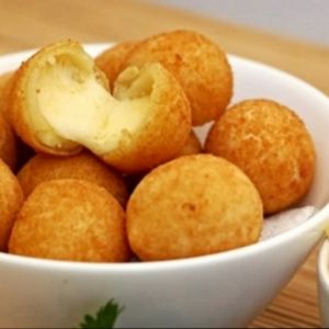 imagem do produto 50*MINI DELÍCIA DE QUEIJO MUSSARELA C/ ORÉGANO.