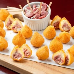 imagem do produto 50*MINI COXINHA DE CALABRESA: