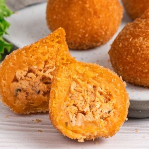 imagem do produto 50*MINI COXINHA DE FRANGO:
