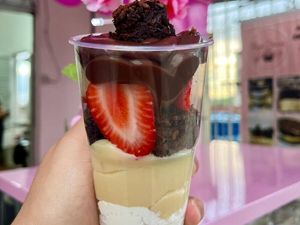 imagem do produto Copo Morango com Brownie