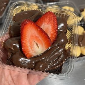 imagem do produto Brownie Brigadeiro com Morango 