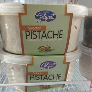 imagem do produto Pote 1L ( pistache com ninho ) 