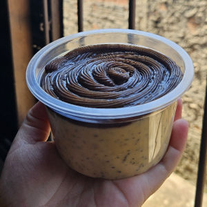 imagem do produto Mousse de maracuja com brigadeiro 