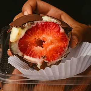 imagem do produto Bombom de Morango - Premium 