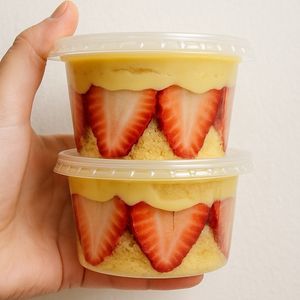 imagem do produto Bolo - Ninho c/ Morango 