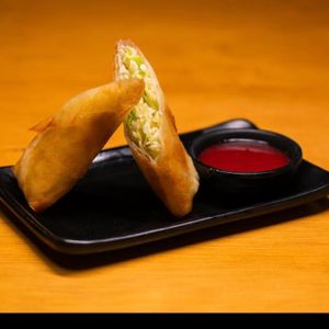 imagem do produto HARUMAKI DE FRANGO 1UND.