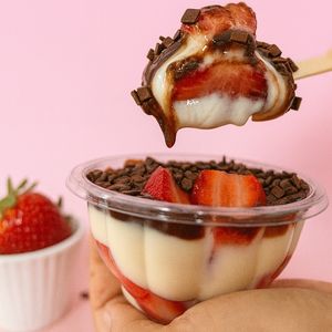 imagem do produto Bombom Aberto de Morango