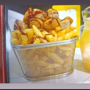 imagem do produto Batata frita com pedaço tirinha frango empanad