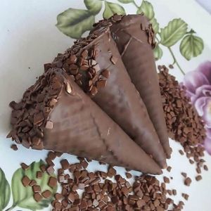 imagem do produto Cone Trufado Brigadeiro 