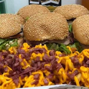 imagem do produto Combo Faminto 5 pessoas+ Coca Cola 1.5L