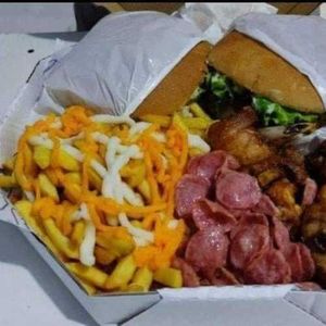 imagem do produto Combo Casal+ Batata + Calabresa + Refri 1.5L