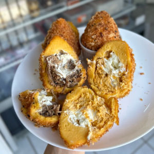 imagem do produto Trio coxonas com cream cheese
