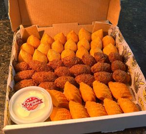 imagem do produto 50 Mini Salgadinhos