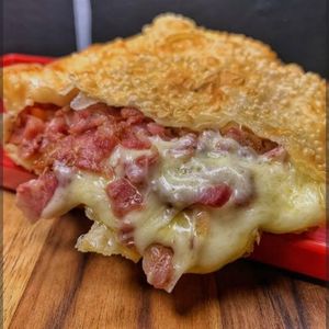 imagem do produto Calabresa com queijo 