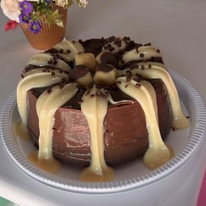 imagem do produto Bolo vulcão casadinho 20cm