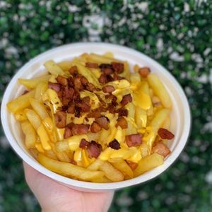 imagem do produto Fritas com cheddar e bacon 