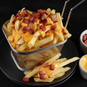 imagem do produto Batata frita c/ cheddar e bacon 