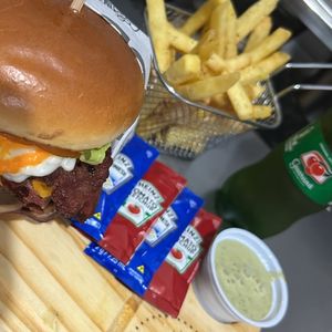 imagem do produto Combo Cre-piry+saquinho de Batata+refri 200ml 