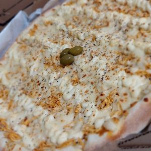 imagem do categoria Pizzas Grandes Tradicionais e Especiais (8 FATIAS)