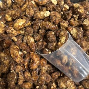 imagem do produto Castanha de caju c/chocolate 