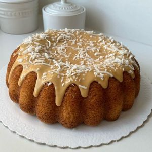 imagem do produto Bolo de Coco com Doce Leite