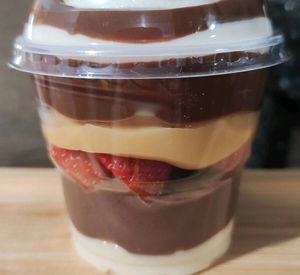 imagem do produto Tortinha de Morango com creme de Ninho e Nutella