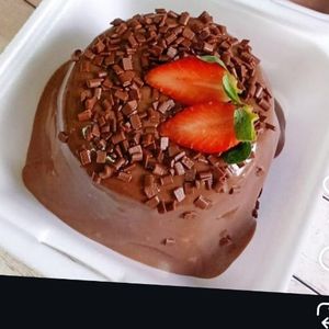 imagem do produto Bolinho vulcão morango e chocolate 