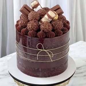 imagem do produto Bolo de chocolate feito no acetato